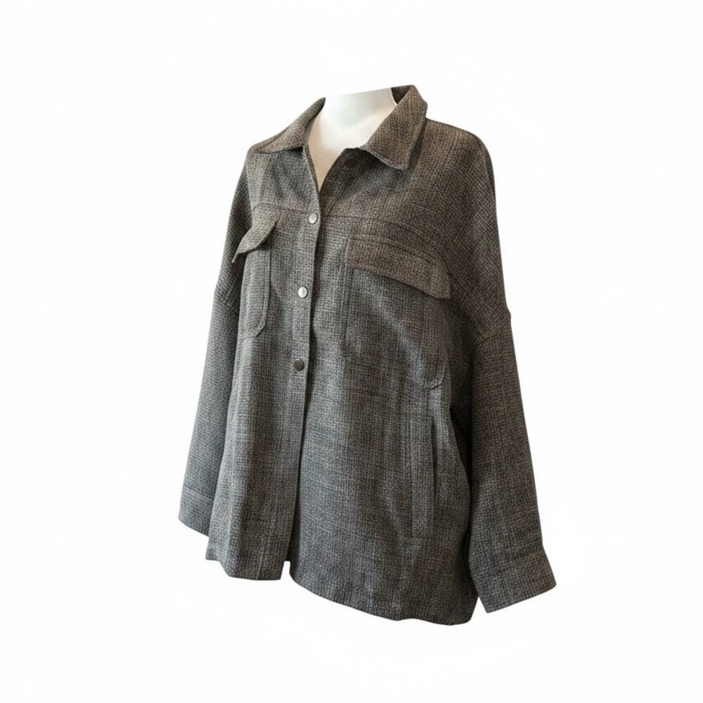 Listicle NWT Utility Shacket Jacket Gray Button Front Lightweight Sz L